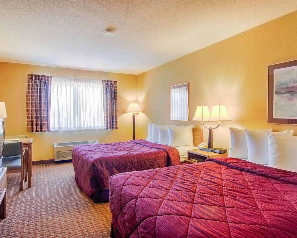 Quality Inn & Suites Wisconsin Dells Downtown - Waterparks Area Екстериор снимка