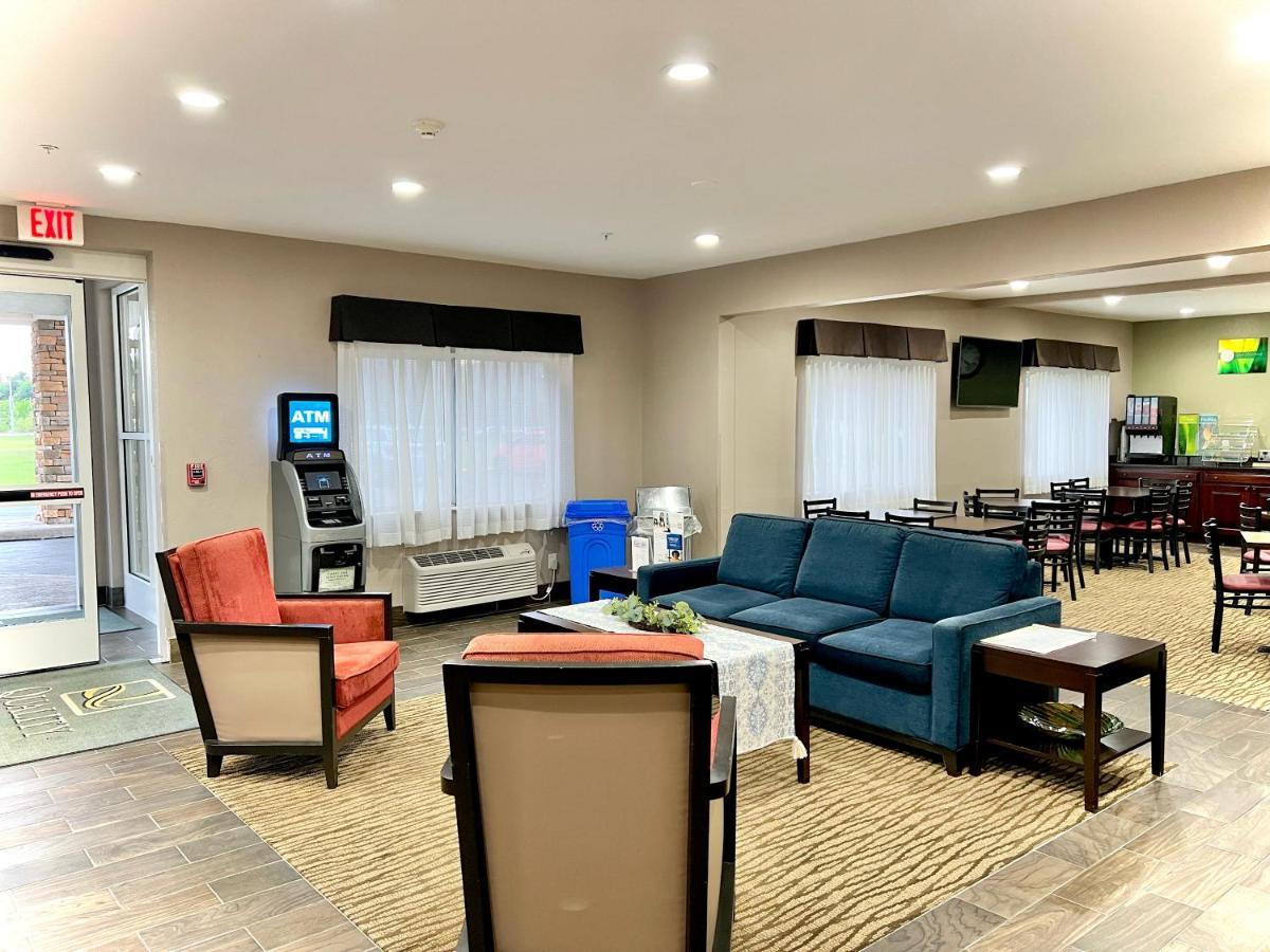 Quality Inn & Suites Wisconsin Dells Downtown - Waterparks Area Екстериор снимка