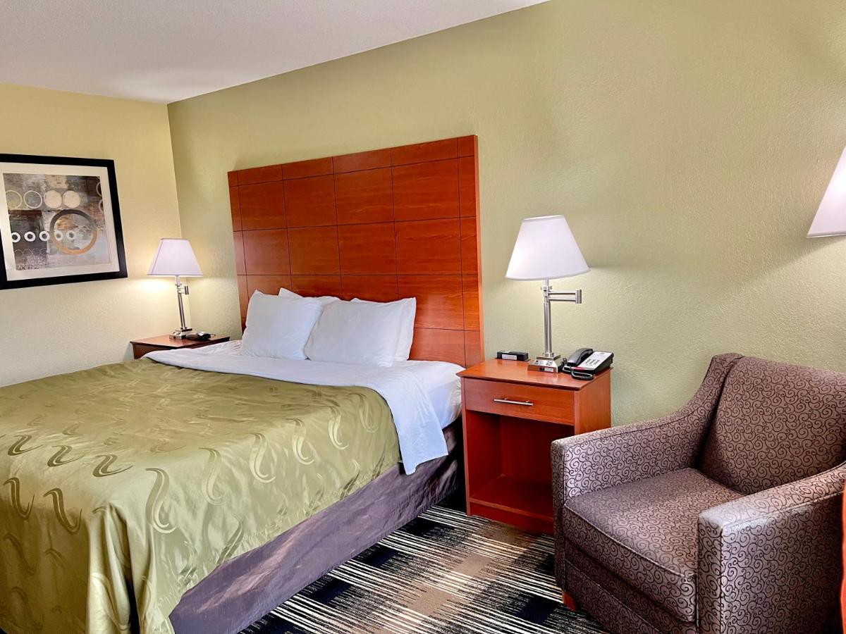 Quality Inn & Suites Wisconsin Dells Downtown - Waterparks Area Екстериор снимка