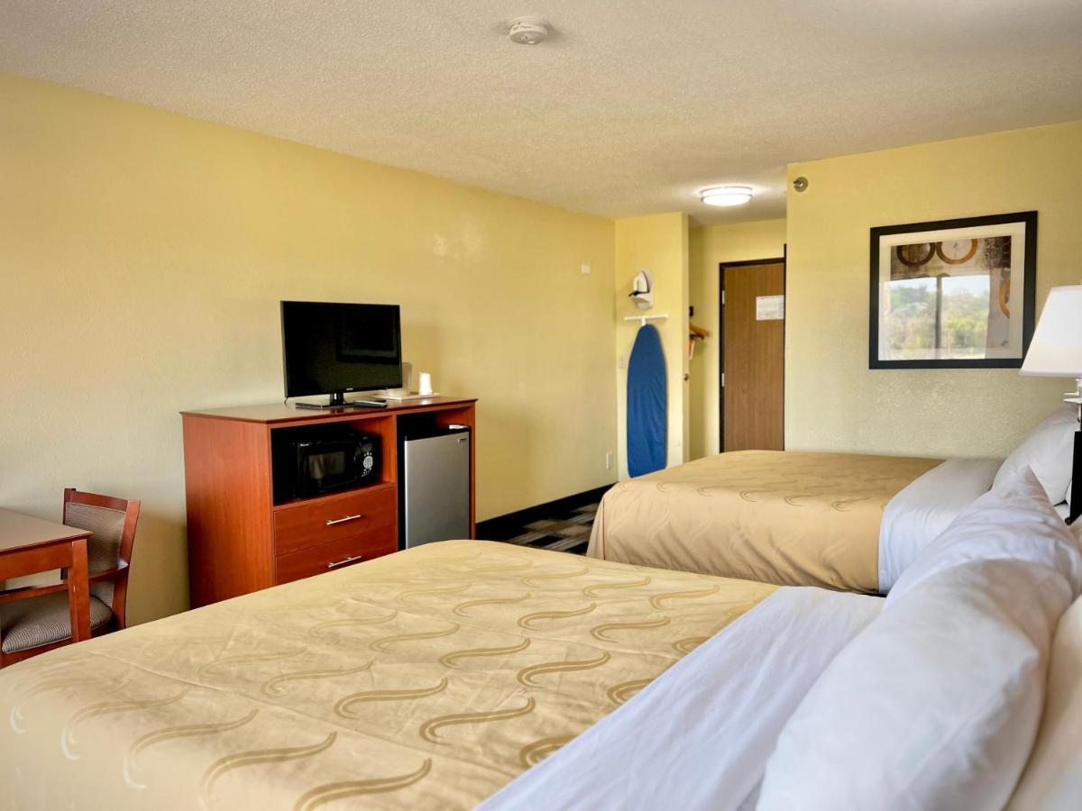 Quality Inn & Suites Wisconsin Dells Downtown - Waterparks Area Екстериор снимка