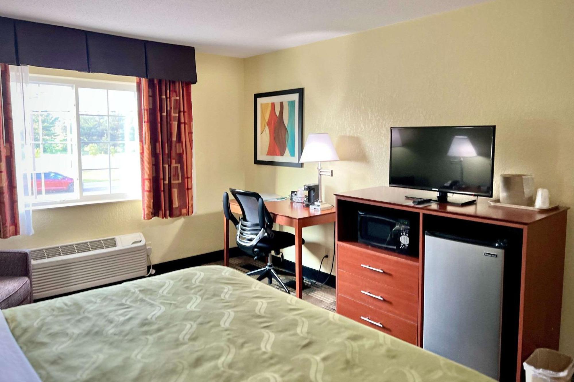 Quality Inn & Suites Wisconsin Dells Downtown - Waterparks Area Екстериор снимка