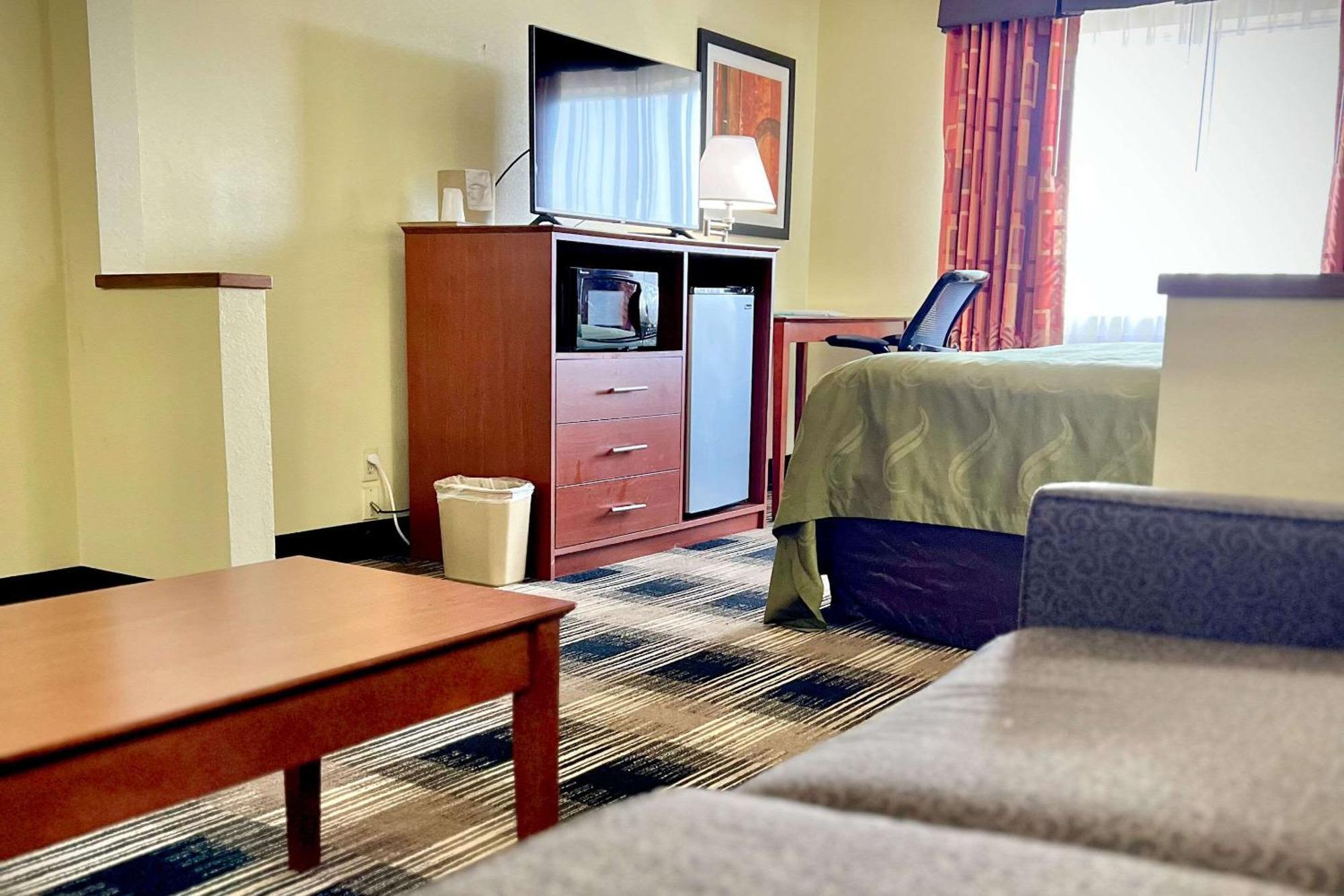 Quality Inn & Suites Wisconsin Dells Downtown - Waterparks Area Екстериор снимка