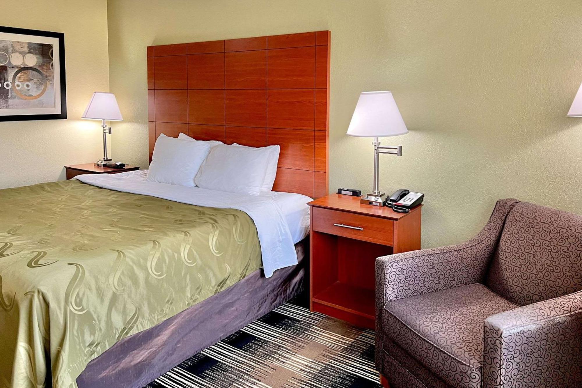 Quality Inn & Suites Wisconsin Dells Downtown - Waterparks Area Екстериор снимка